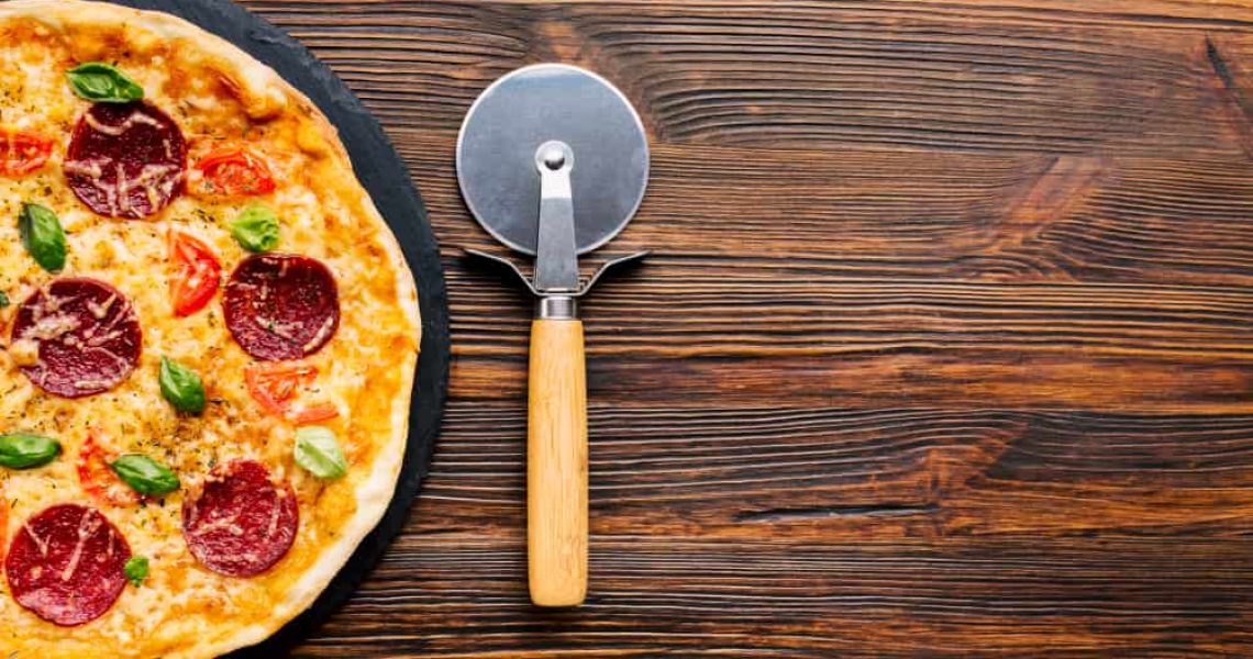 Utensílios para pizzaria que facilitam o trabalho: encontre na GGalan